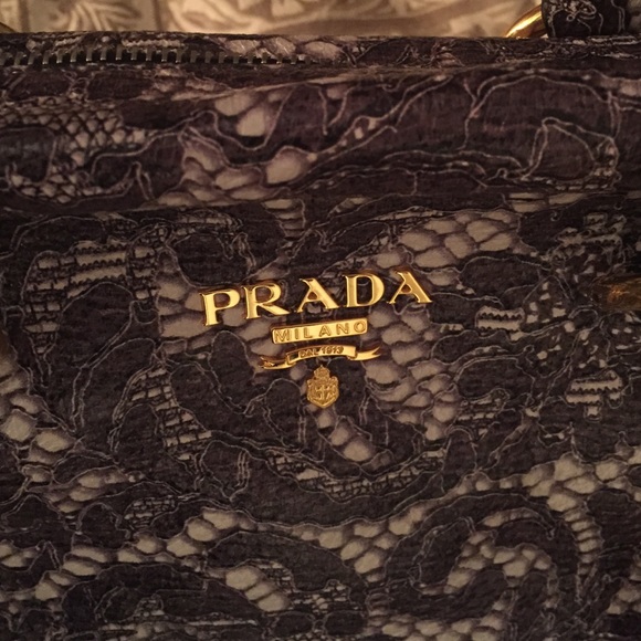 SOLD!!!! authentic leather Prada bag like new. - Picture 4 of 4
