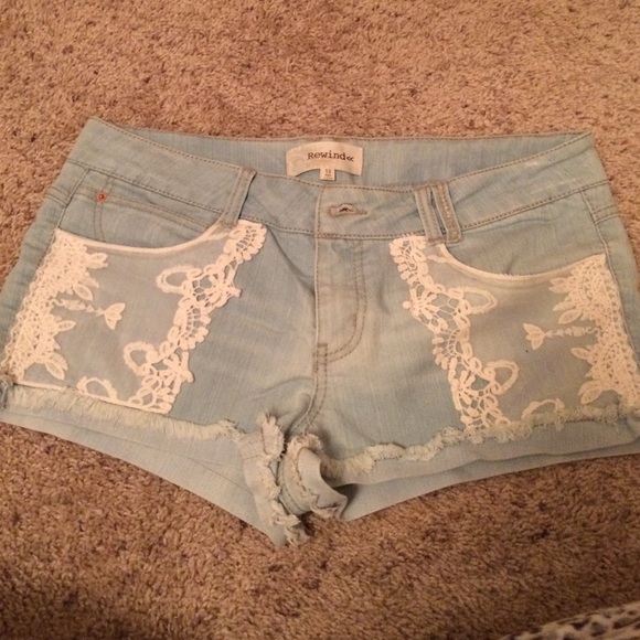 Rewind Pants - Lace detail denim shorts