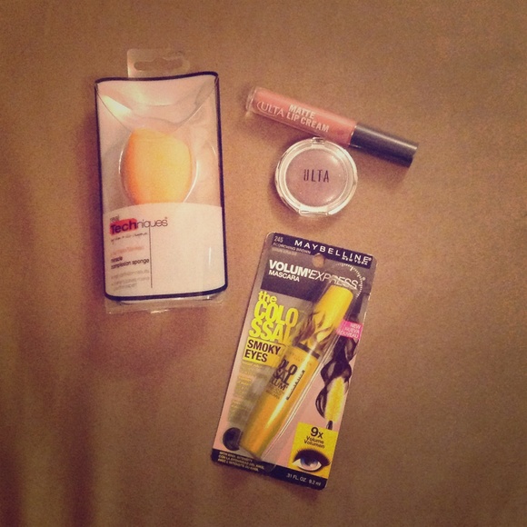 REAL TECHNIQUES Ulta Beauty Bundle (4) Pieces Lot
