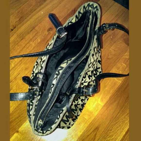 MK bag - Picture 2 of 2