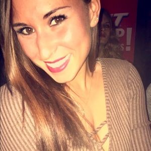 Meet your Posher, Kaitlyn
