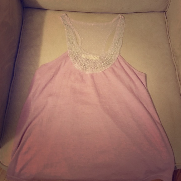 Light purple tank top