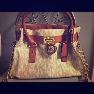 Micheal Kors handbag
