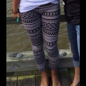 Black and white leggings