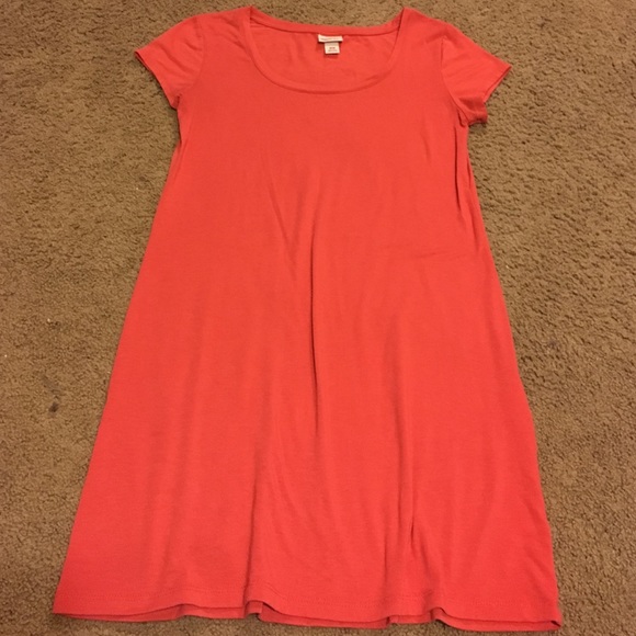 Salmon t-shirt dress
