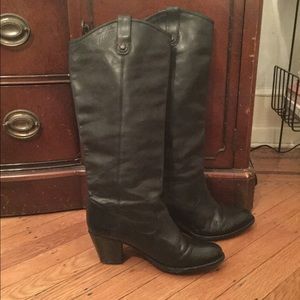 FRYE Jackie Button Boots