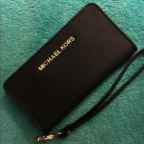 Michael Kors Black Leather Phone Wristlet/Wallet