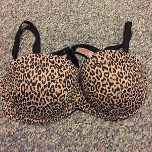 Cheetah print bra!