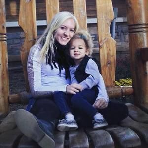 Meet your Posher, Macy