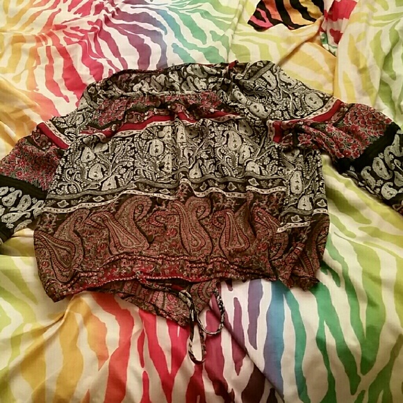 *TRADED* Paisley Blouse/Top - Picture 2 of 2