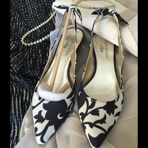 Anne Klein black & cream kitten heel pumps