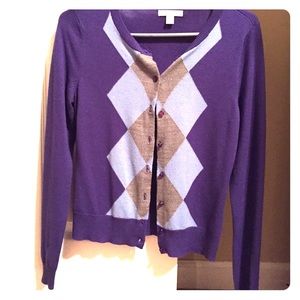 NYC Purple triangle patterned button up cardigan
