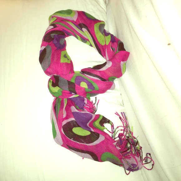 🎉MOVING SALE!!🎉 Thin Cotton Scarf