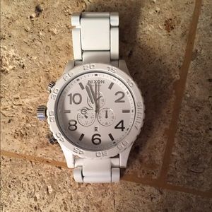 Nixon men's 51-30 Chrono white watch