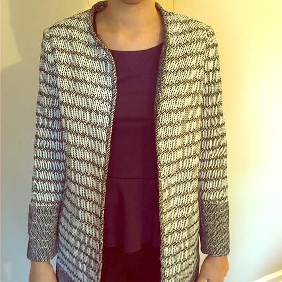 NEW Long blazer no buttons