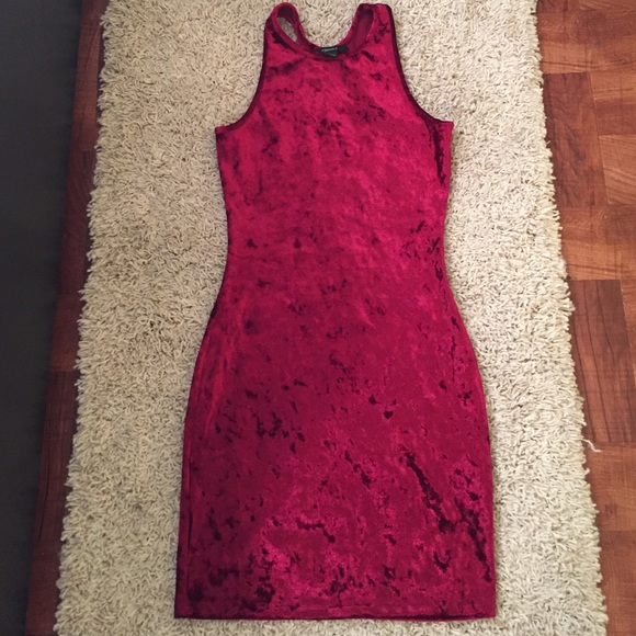 Forever 21 Dresses & Skirts - Deep red velvet dress