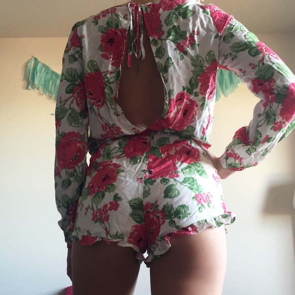 Floral Romper - Picture 2 of 2