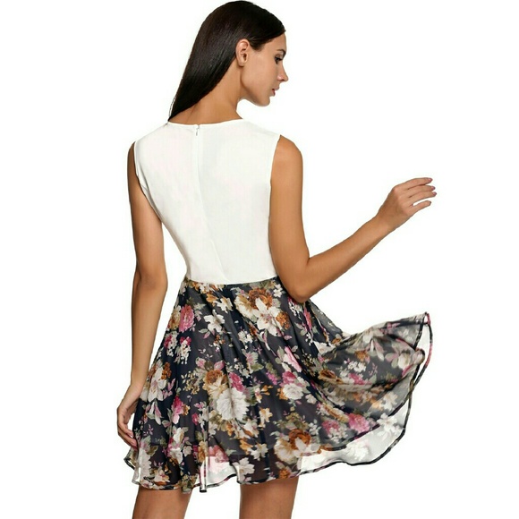 ⭐NEW! "Tiffany" Floral Tank Dress - Picture 2 of 4