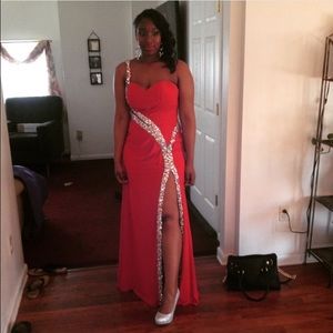 Red prom dress