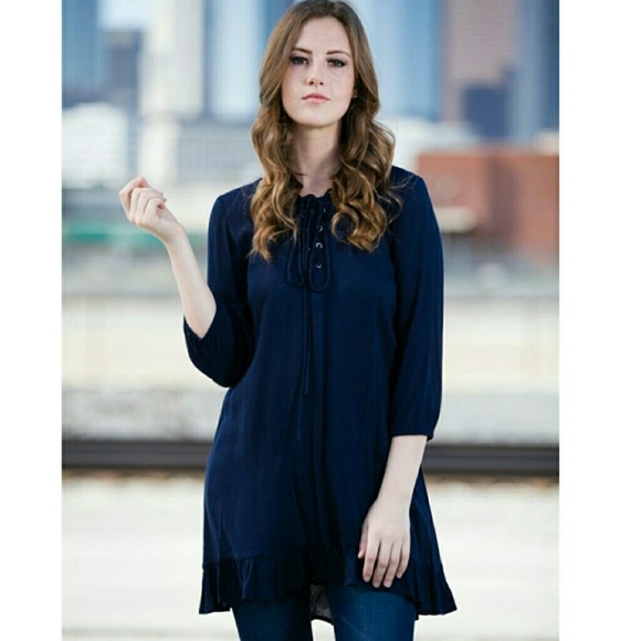 LAST TWO! Celine Tunic - Picture 3 of 4