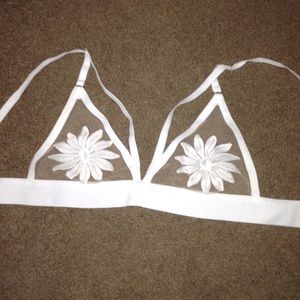 For love and lemons bralette 🌸✨🌸✨🌸