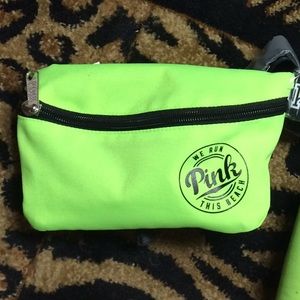 Pinl Fanny pack and loozy
