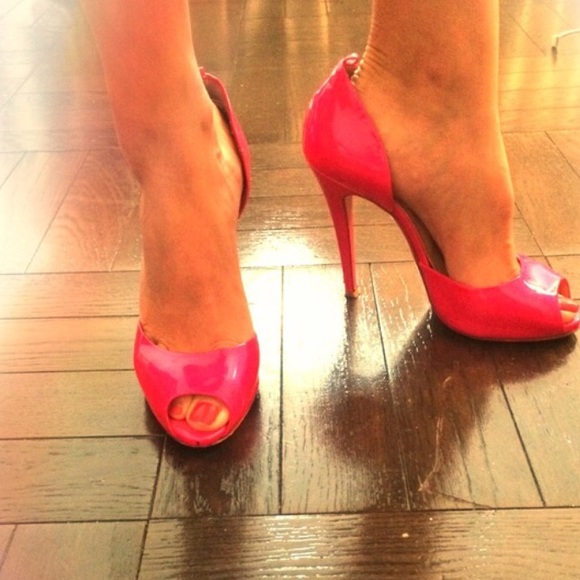 Christian Louboutin Pink Patent D'Orsay Pump 7.5
