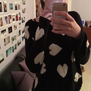 Heart oversized sweater