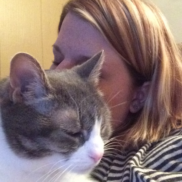 Meet your Posher, Melissa - Picture 3 of 4