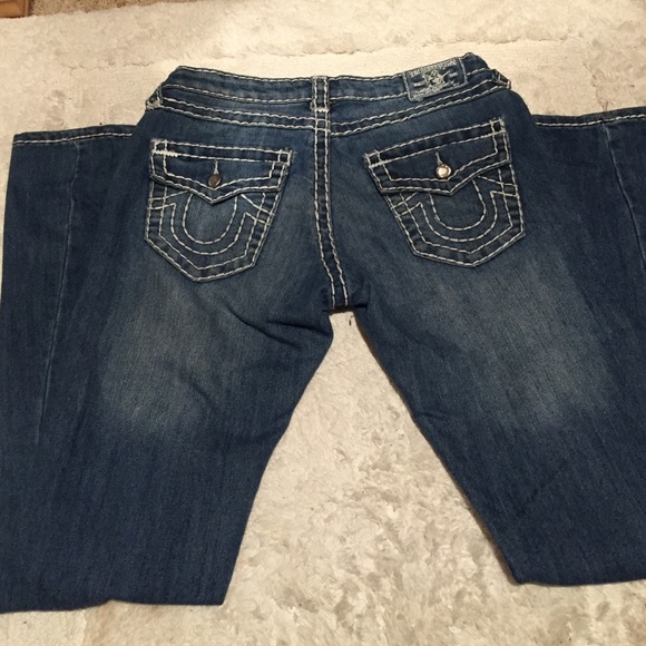 Light wash true religion jeans!