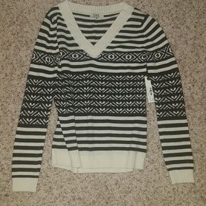 BB Dakota Sweater
