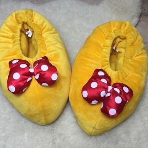 Minnie Mouse Slippers!