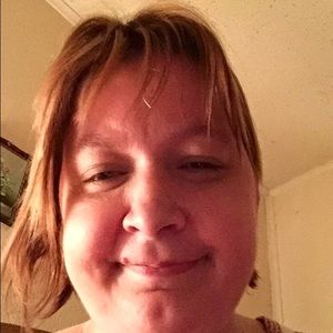 Meet your Posher, Carly