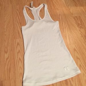 White under armour tank top
