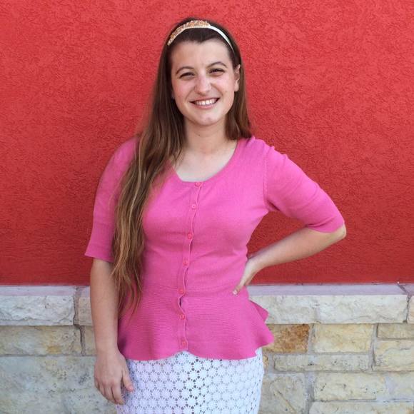 Meet your Posher, Lauren - Picture 1 of 1