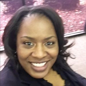 Meet your Posher, Michele