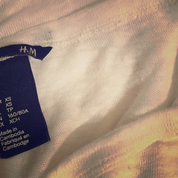 H&M white linen crop top. XSmall.