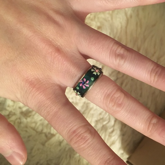 Mood Ring - Picture 3 of 3