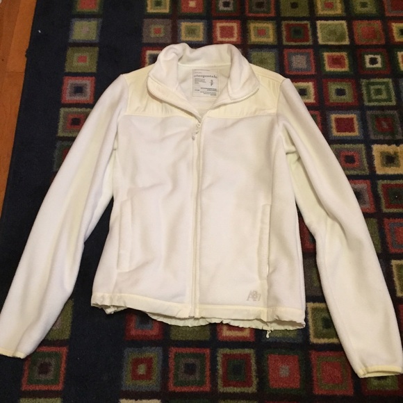 NWOT Aeropostale White Fleece Jacket Small