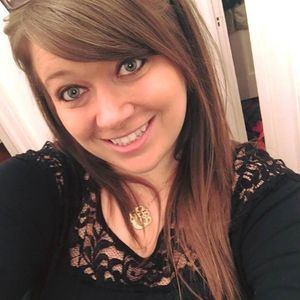 Meet your Posher, Anne