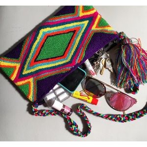 Handmade wayuu crossbody clutch