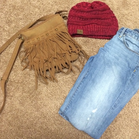 brown fringed cross body purse‼️