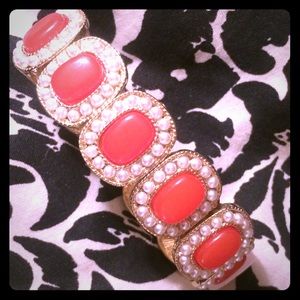 NWT, Orange & Pearl Connected Ovals Bracelet