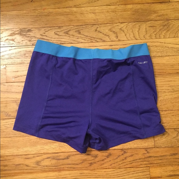 blue/purple Nike spandex - Picture 2 of 2