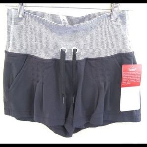 ⚡️FLASH SALE⚡️Lululemon shorts