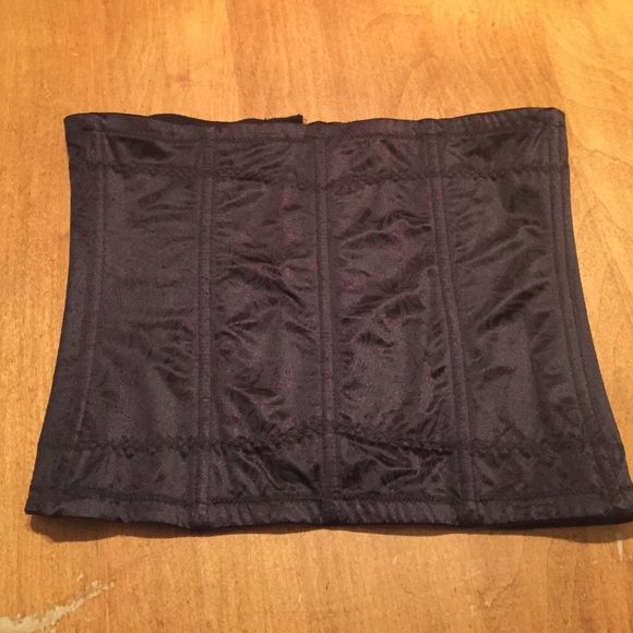 Maidenform Flexees Waist Nipper