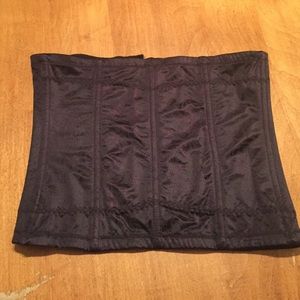 Maidenform Flexees Waist Nipper