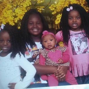 Meet your Posher, Nadia