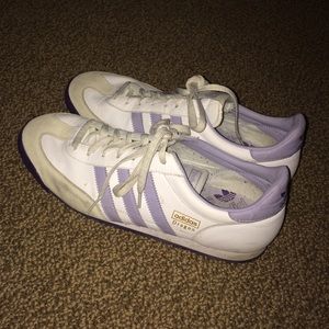 Lightly worn Purple Adidas Dragon shoes
