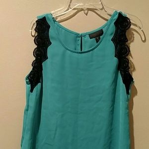 Teal sleeveless shirt